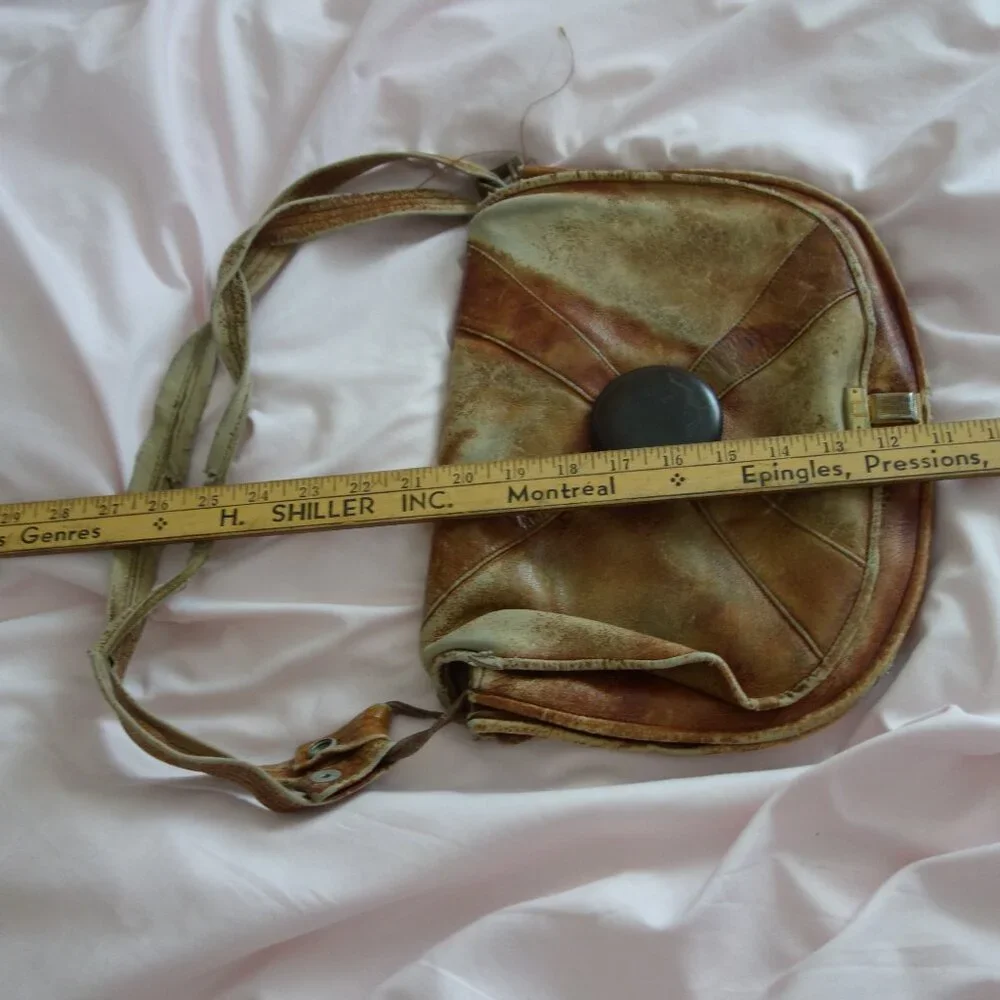 Vintage Art Deco Leather Crossbody Bag - Picture 14 of 14